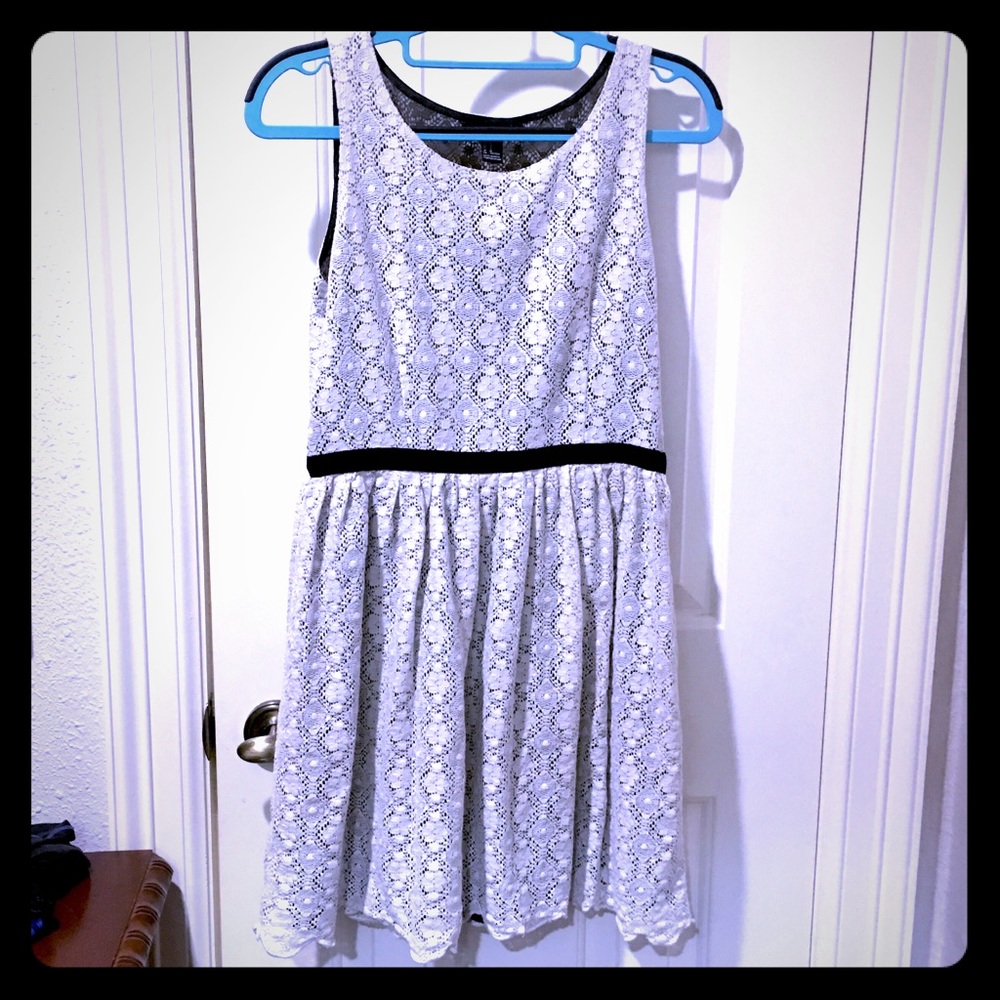 Cottagecore boho gypsycore white lace skater dress sz medium